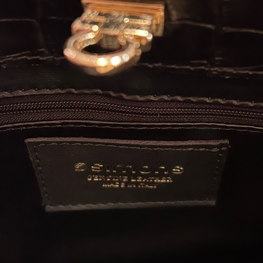 NWOT SIMONS Women, Genuine Leather, Croc, Gold Hardware, Shoulder Bag - Picture 8 of 8
